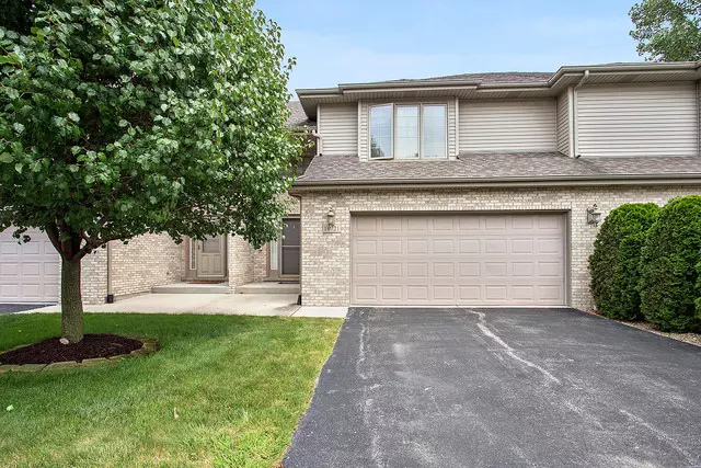 Tinley Park, IL 60477,16721 Trail View CT