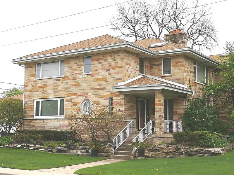 4165 W Estes AVE, Lincolnwood, IL 60712