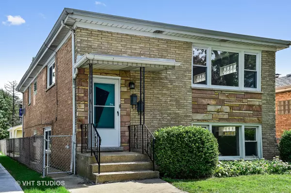 3737 East AVE, Berwyn, IL 60402