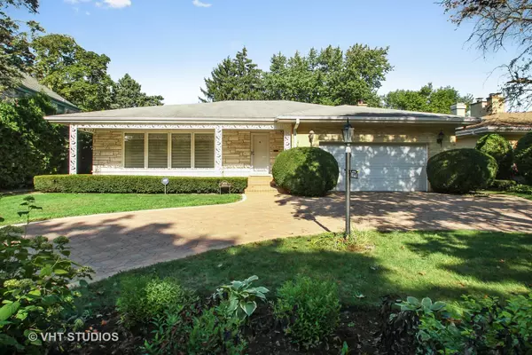 6616 N Minnehaha AVE, Lincolnwood, IL 60712