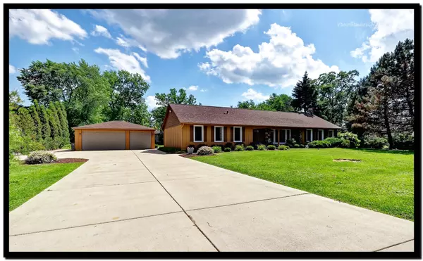 Addison, IL 60101,17W525 White Pine RD