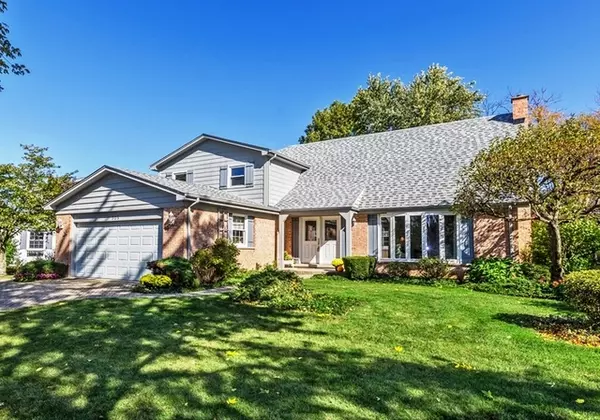 505 GREENBRIAR RD, Glen Ellyn, IL 60137