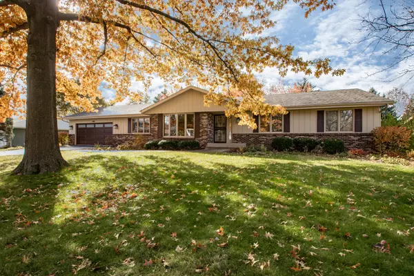 1866 Madron RD, Rockford, IL 61107