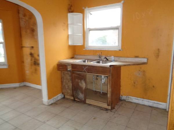 Riverdale, IL 60827,159 W GLEN LN