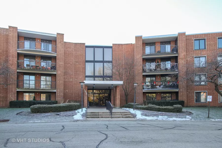 1415 E Central RD #314B, Arlington Heights, IL 60005