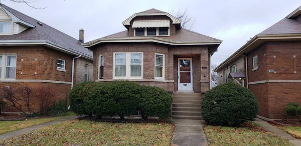 3740 Clinton AVE, Berwyn, IL 60402