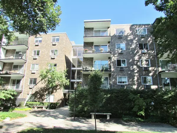 250 RIDGE AVE #2H, Evanston, IL 60202