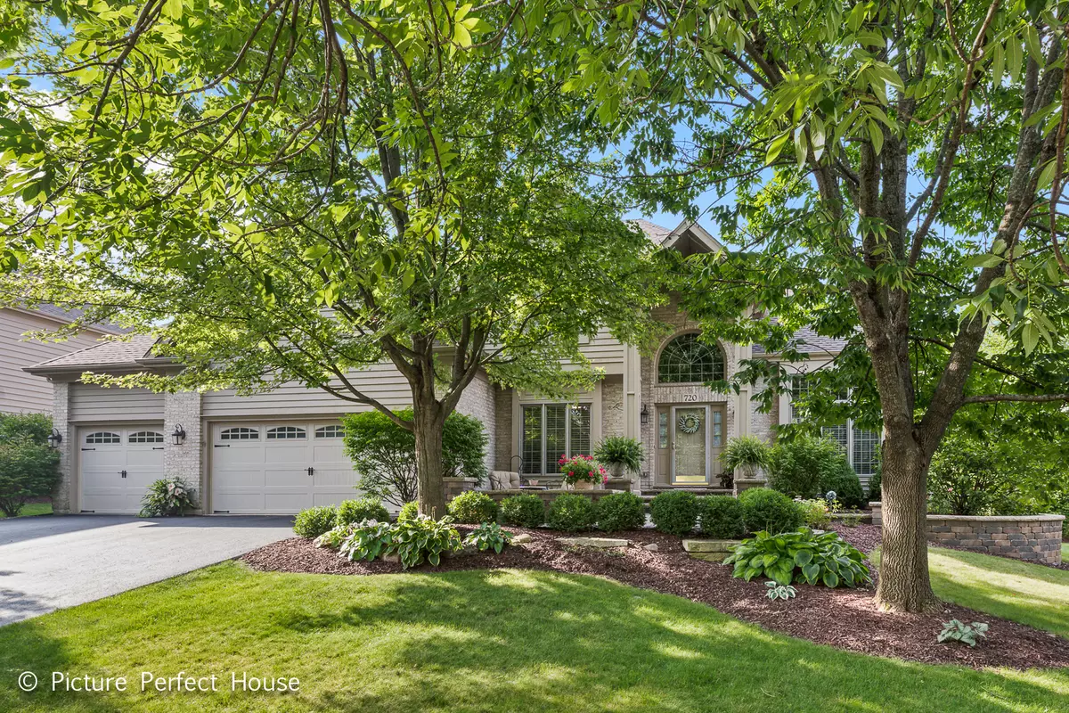 Naperville, IL 60565,720 De Lasalle CT