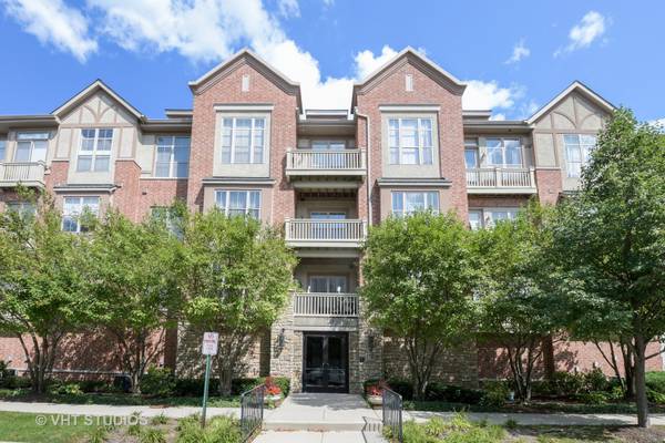 1781 Tudor LN #206, Northbrook, IL 60062