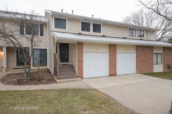 1004 Hidden Lake DR #0, Buffalo Grove, IL 60089