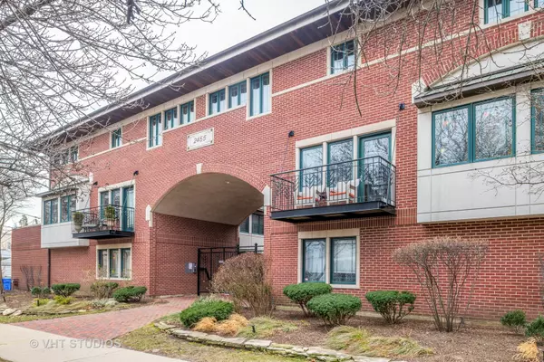 2455 W Ohio ST #6E, Chicago, IL 60612