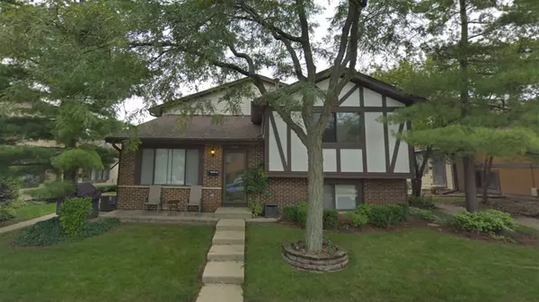 6262 KIT CARSON DR #6262, Hanover Park, IL 60133