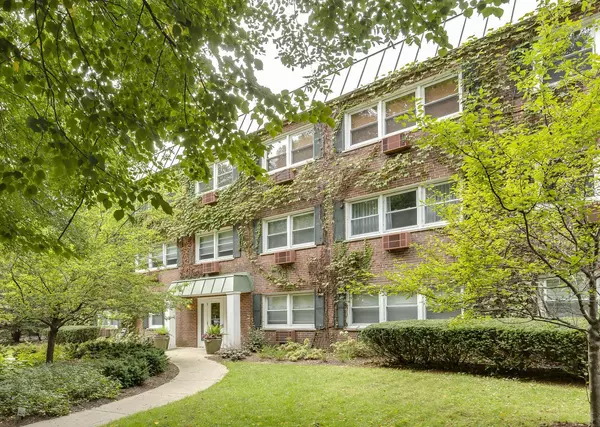 1414 Elmwood AVE #2A, Evanston, IL 60201