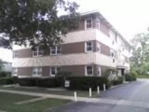 La Grange Park, IL 60526,308 Beach AVE #3A