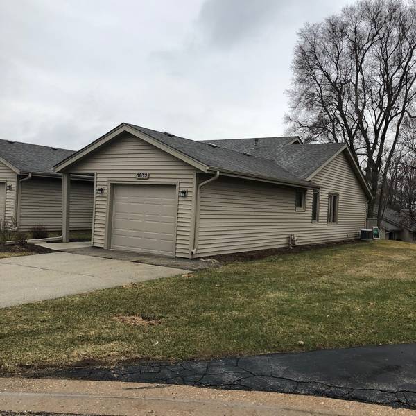 5032 Prairie Path, Loves Park, IL 61111