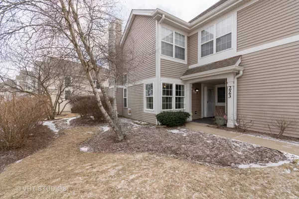 223 Concord LN, Carol Stream, IL 60188