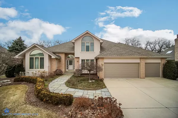 11030 Fawn Creek LN, Orland Park, IL 60467