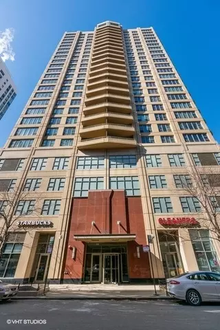 200 N Jefferson ST #1408, Chicago, IL 60661