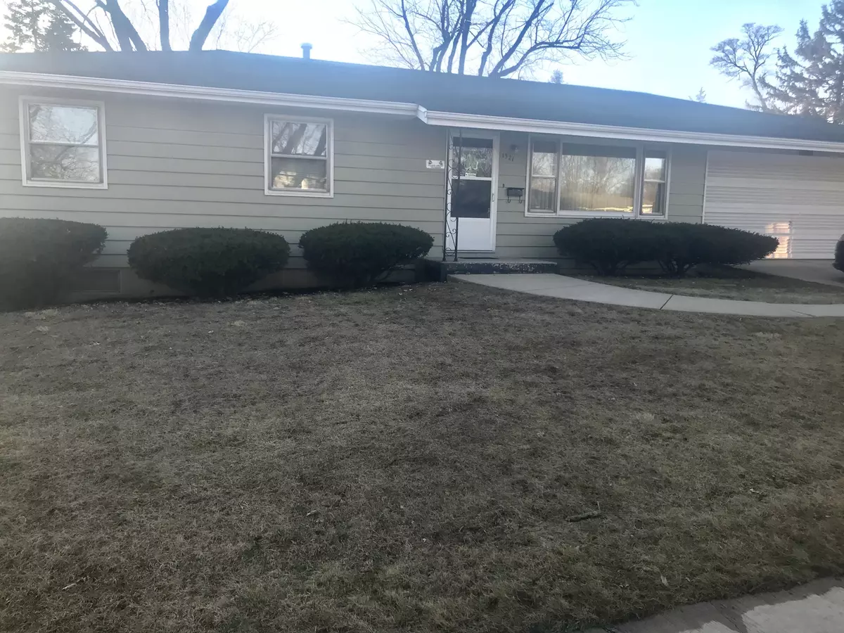 Montgomery, IL 60538,1321 Amber DR