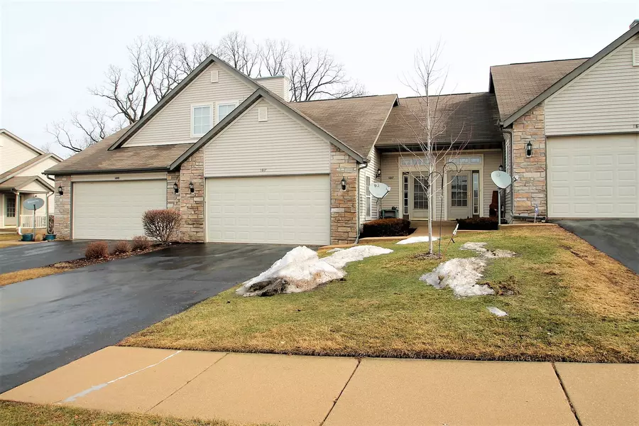 11847 River Hills Pkwy #IL, Rockton, IL 61072