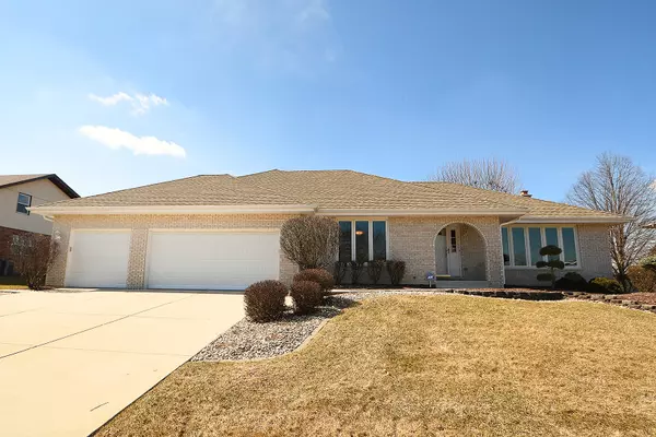 Homer Glen, IL 60491,13946 S Split Rail DR