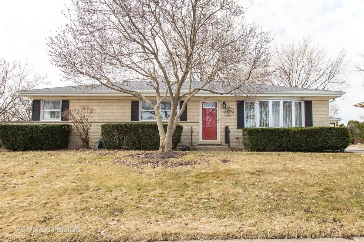 Schaumburg, IL 60193,627 E Weathersfield WAY