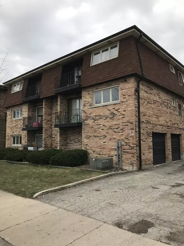 Chicago Ridge, IL 60415,9708 Nottingham AVE #3B