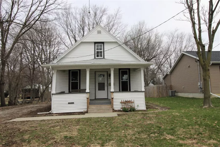 306 E Locust ST, Normal, IL 61761