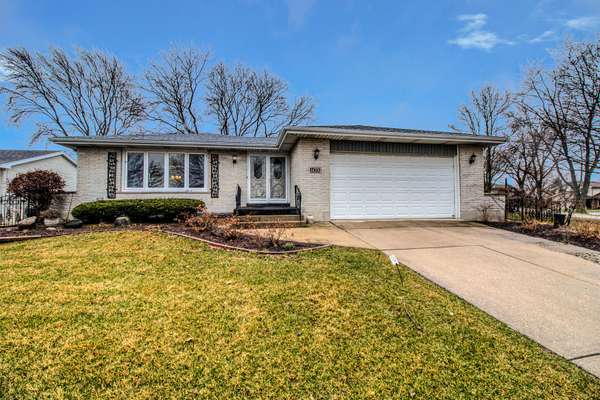 14351 S Heather LN, Homer Glen, IL 60491