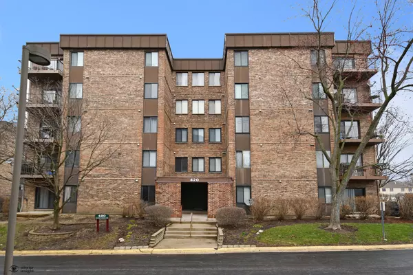 420 Walnut Creek LN #3204, Lisle, IL 60532