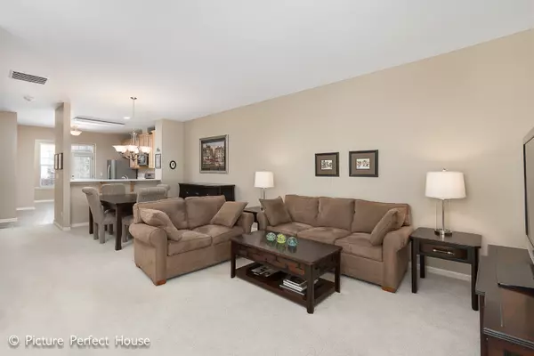 Naperville, IL 60564,2857 Normandy CIR