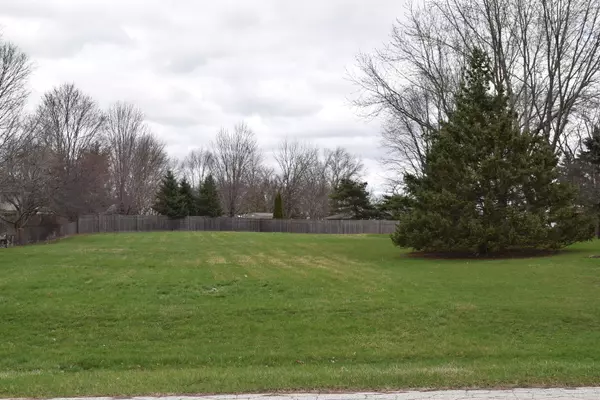 Lot 45 Tipi LN, Elgin, IL 60124