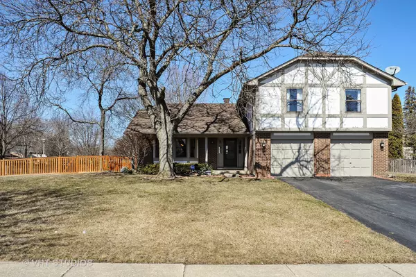 Highland Park, IL 60035,3087 Parkside DR