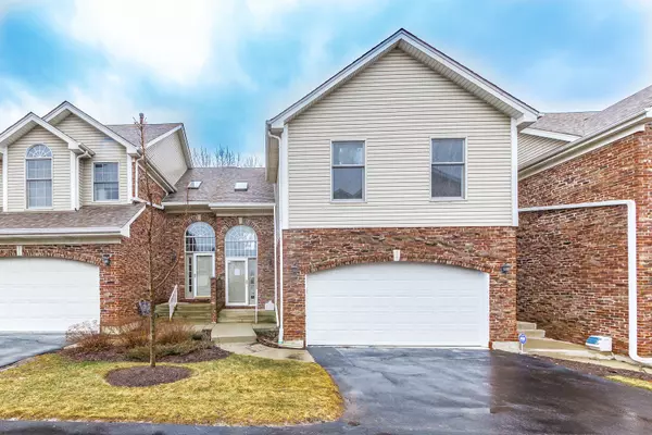 577 W Bridge View CT, Palatine, IL 60067