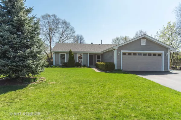 Algonquin, IL 60102,640 CLAYMONT CT