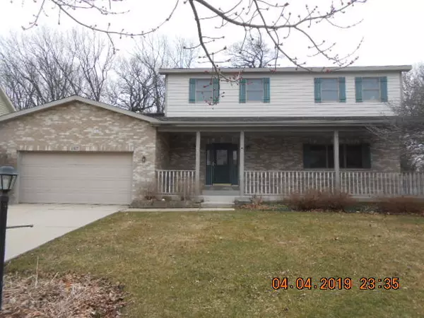 1325 Winslow CIR, Woodstock, IL 60098