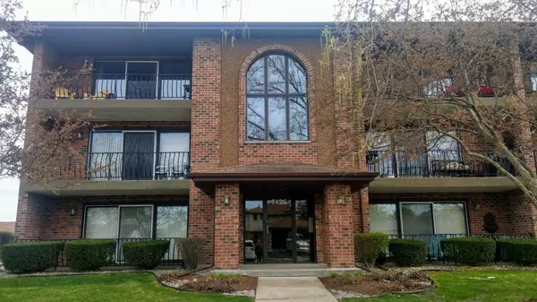 7425 Tiffany DR #3D, Orland Park, IL 60462