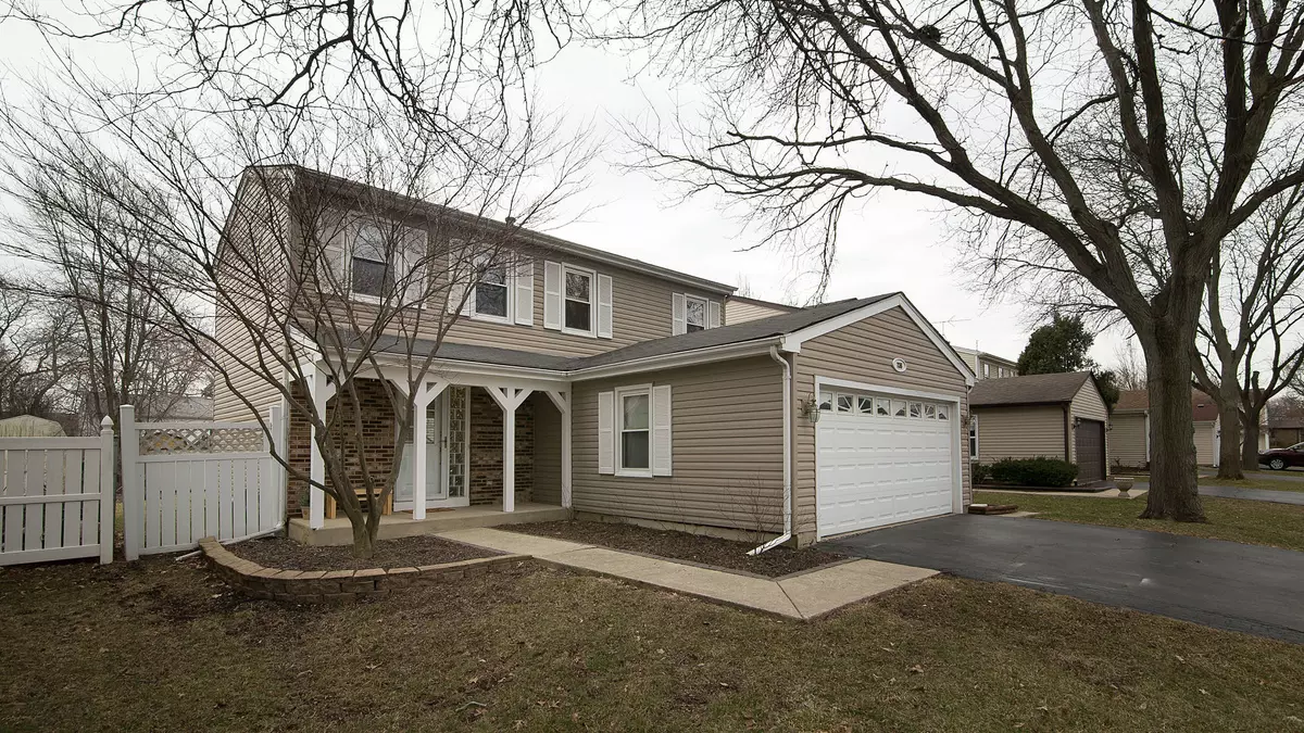 Carol Stream, IL 60188,735 Iroquois TRL