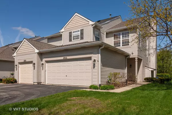 2952 Gypsum CIR, Naperville, IL 60564