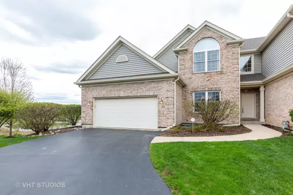 22 JUNIPER CT, Lake In The Hills, IL 60156