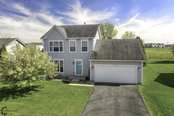 1532 Bluestem LN, Minooka, IL 60447