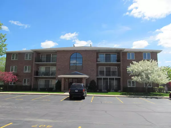 5630 158TH ST #302, Oak Forest, IL 60452