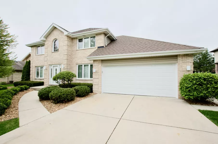 14736 Greenbrier LN, Homer Glen, IL 60491