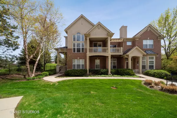 511 S Commons CT #511, Deerfield, IL 60015