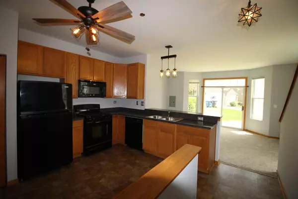 Yorkville, IL 60560,4592 Garritano ST #F