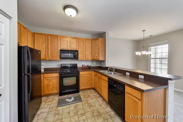 Oswego, IL 60543,333 Springbrook TRL