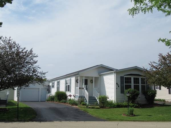 874 Cayuga TRL, Marengo, IL 60152