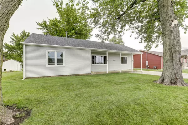 Gifford, IL 61847,106 W North ST