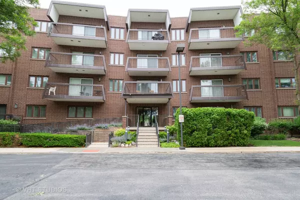 300 E Dundee RD #310, Buffalo Grove, IL 60089