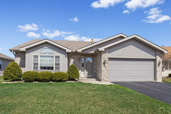 381 Saddle Run LN, Beecher, IL 60401